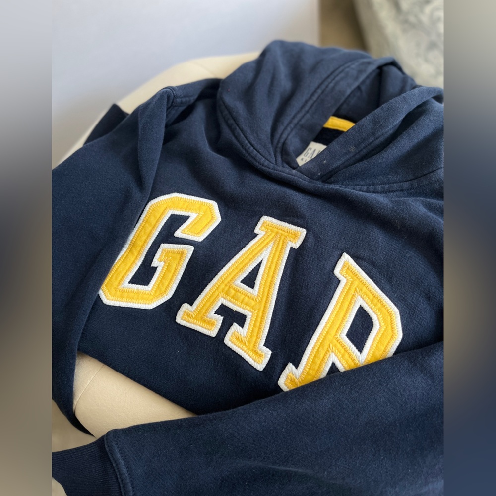 Gap Boys Hoodie in Navy/Yellow